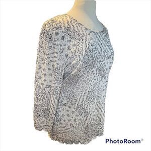 Accordion Pleated White/Black Tiny Floral Long Sleeve Top Liz Claiborne Size Lg